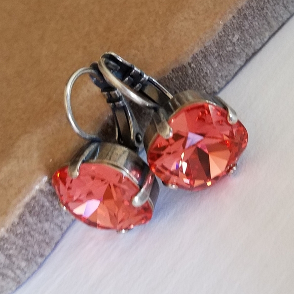 Austrian Crystal Earrings in Antique Silver - Picture 7 of 7